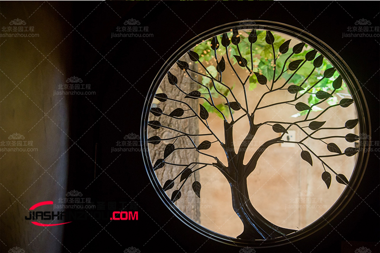 仿真樹酒店.jpg 仿真樹酒店