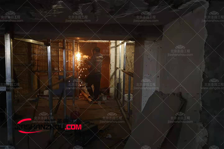 窯洞民宿.jpg 窯洞民宿