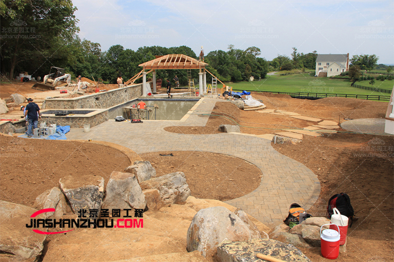 塑石假山.jpg 塑石假山