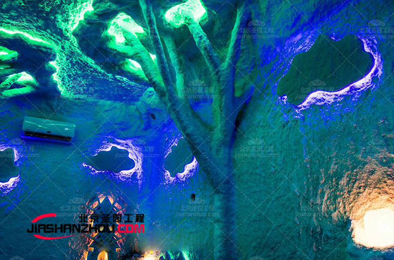 洞穴式鹽療房.jpg 洞穴式鹽療房