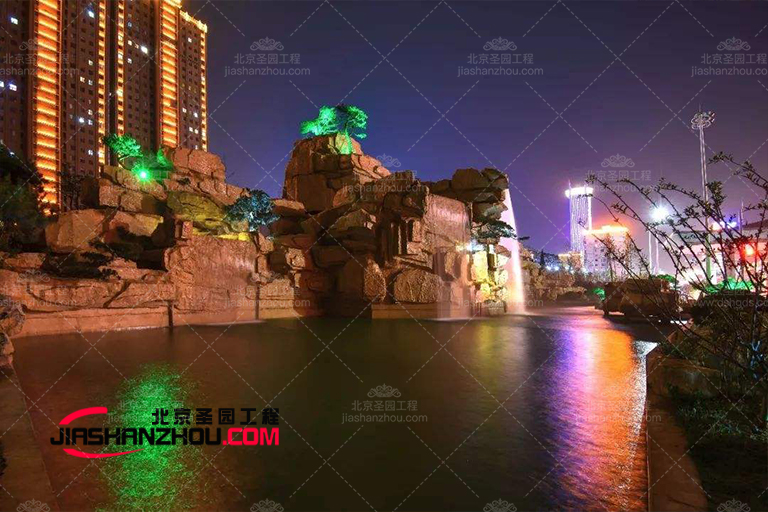 塑石假山.jpg 塑石假山