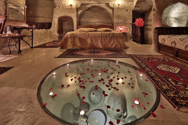 巖洞主題酒店.jpg 巖洞主題酒店