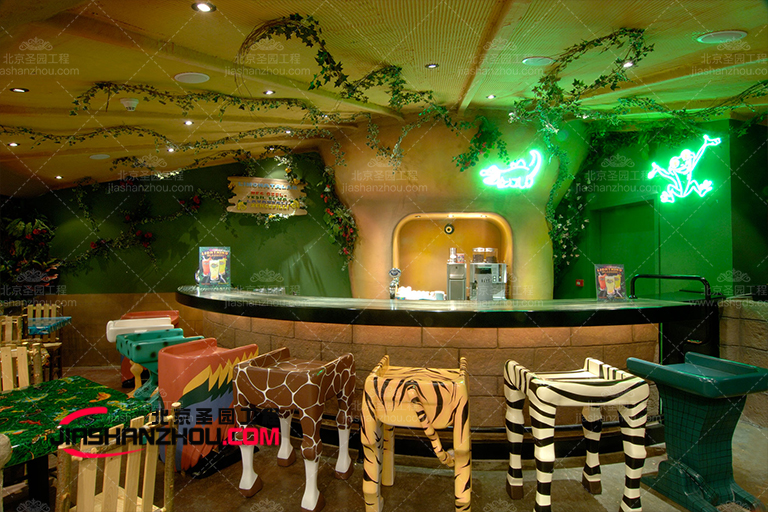 洞穴餐廳.jpg 洞穴餐廳