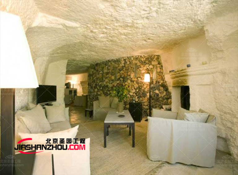 洞穴餐廳.jpg 洞穴餐廳