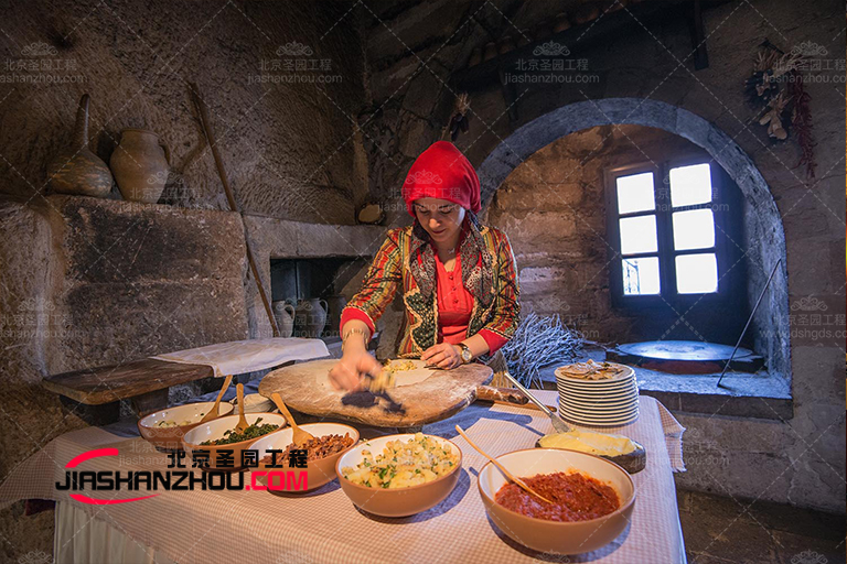 洞穴茶餐廳.jpg 洞穴茶餐廳