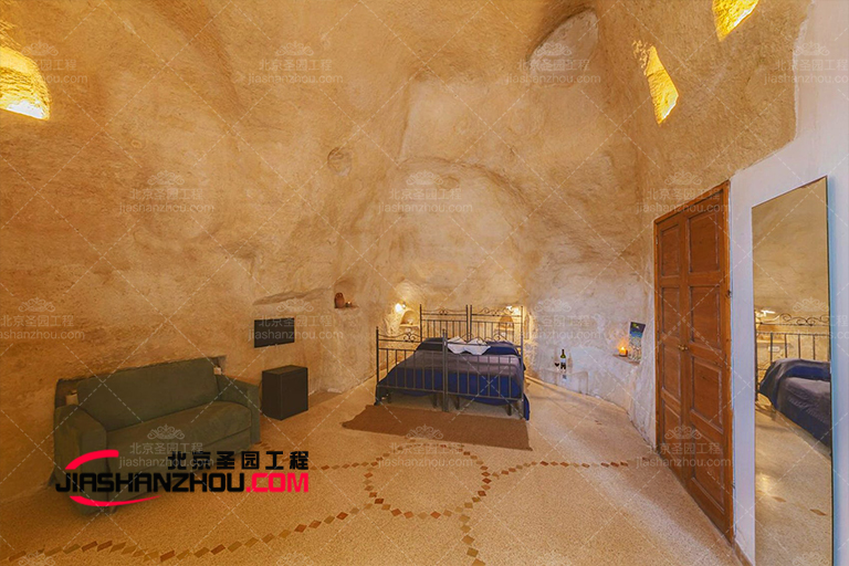 巖洞主題酒店.jpg 巖洞主題酒店