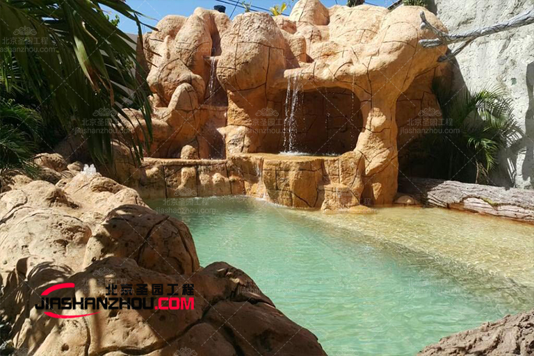 塑石假山.jpg 塑石假山