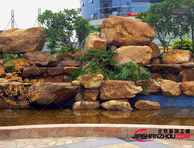塑石假山.jpg 塑石假山