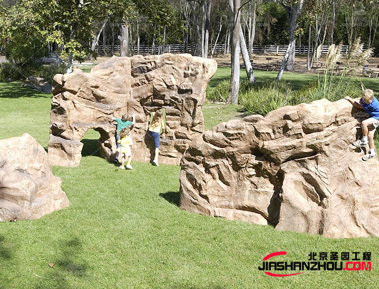 塑石假山.jpg 塑石假山