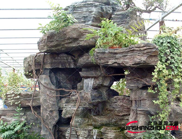 塑石假山.jpg 塑石假山