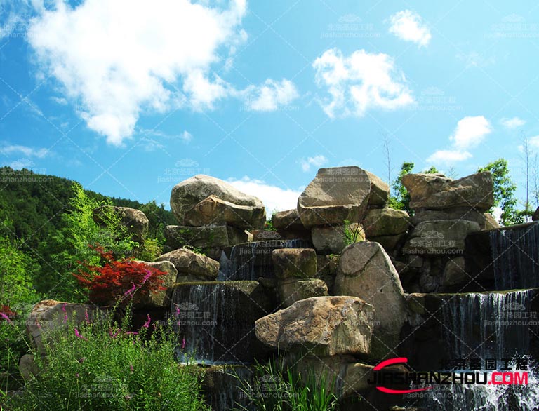 塑石假山.jpg 塑石假山