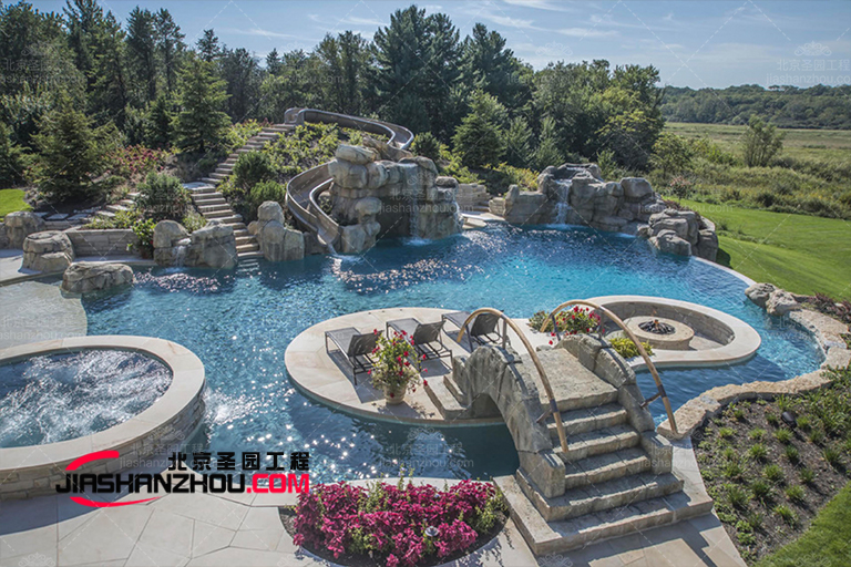 仿真假山.jpg 仿真假山